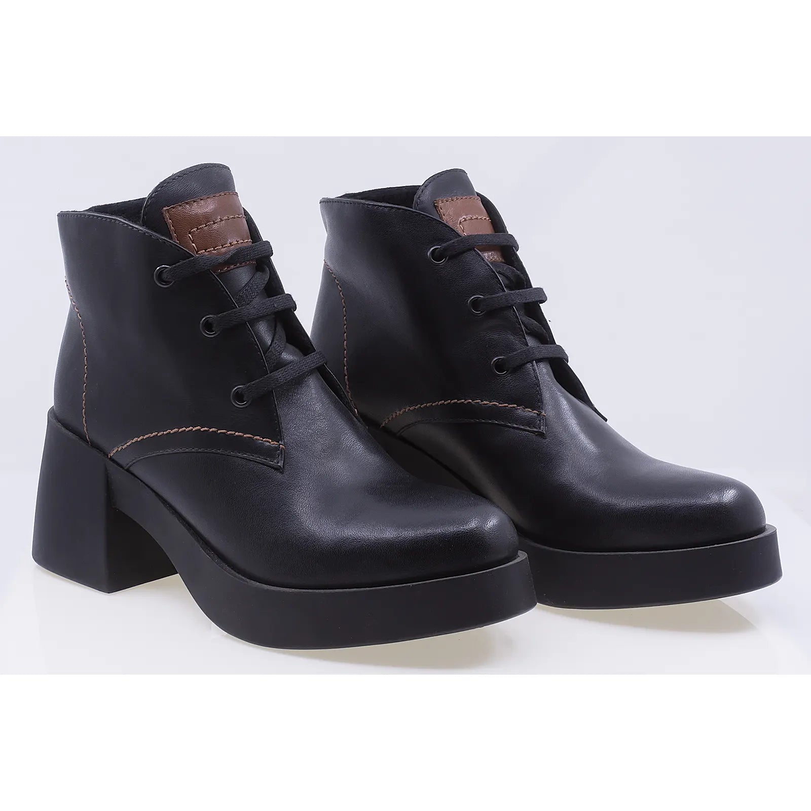Ghete dama casual piele naturala Caspian Perla negru