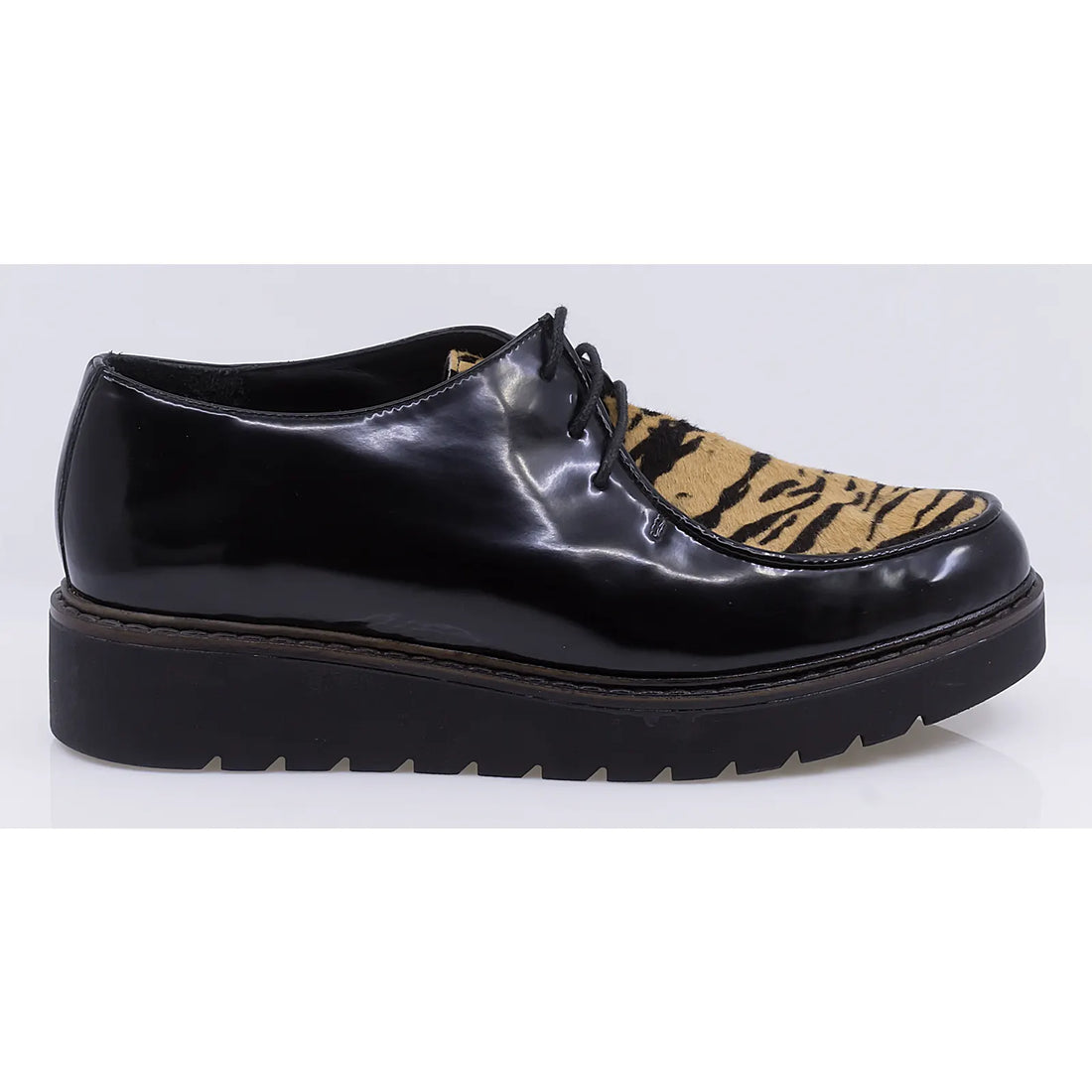 Pantofi dama casual piele naturala lacuita Caspian Panda negru